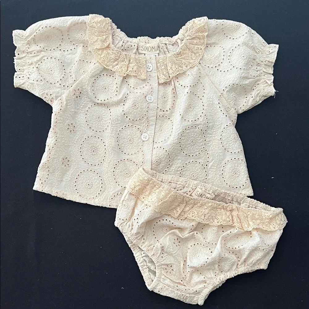 Siaomimi Cream Eyelet Diaper Cover Set